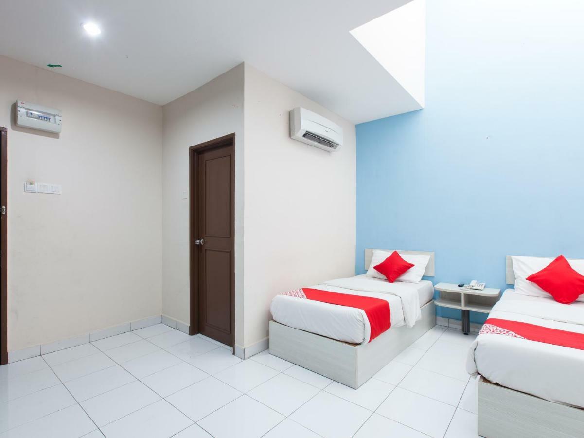 Super Oyo 1163 Hotel Pulai Ипох Екстериор снимка