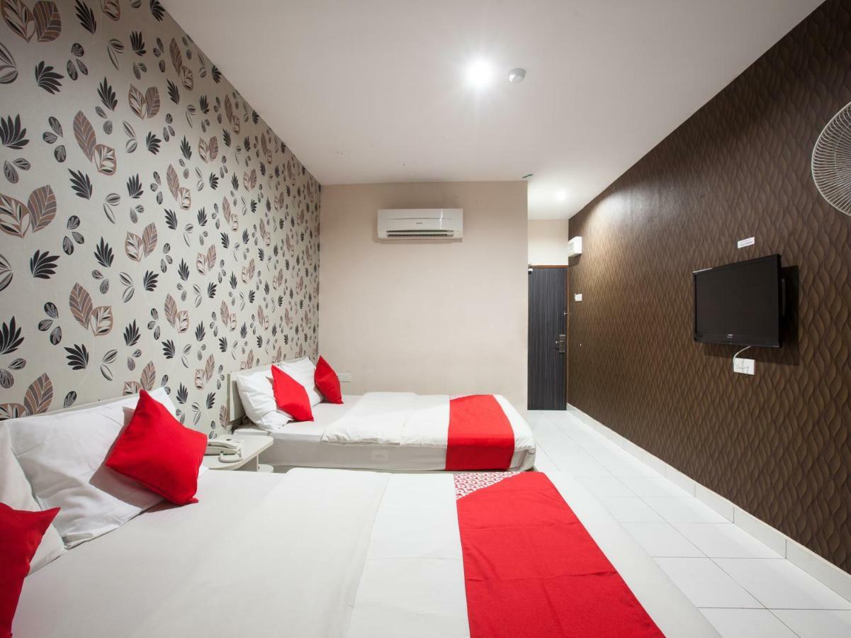 Super Oyo 1163 Hotel Pulai Ипох Екстериор снимка