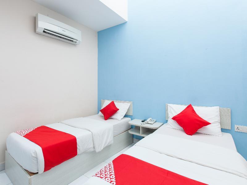 Super Oyo 1163 Hotel Pulai Ипох Екстериор снимка